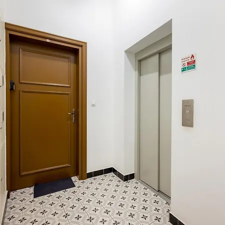 Praga Apartment Warsaw